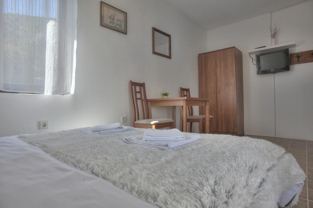 Gregovic Family Apartments Petrovac Extérieur photo