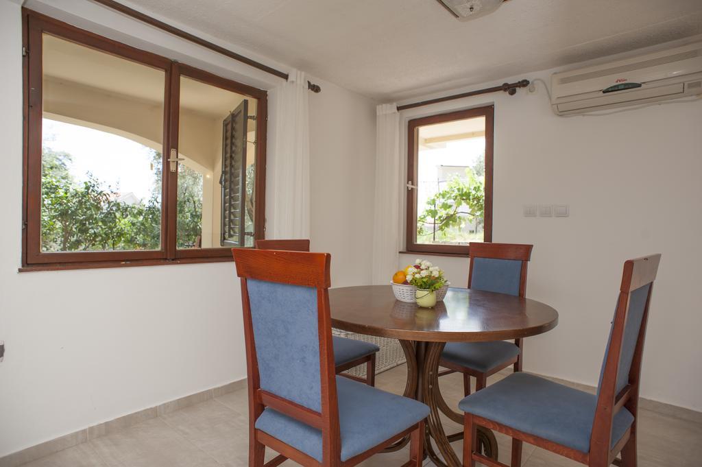 Gregovic Family Apartments Petrovac Extérieur photo