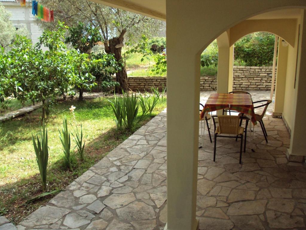 Gregovic Family Apartments Petrovac Chambre photo